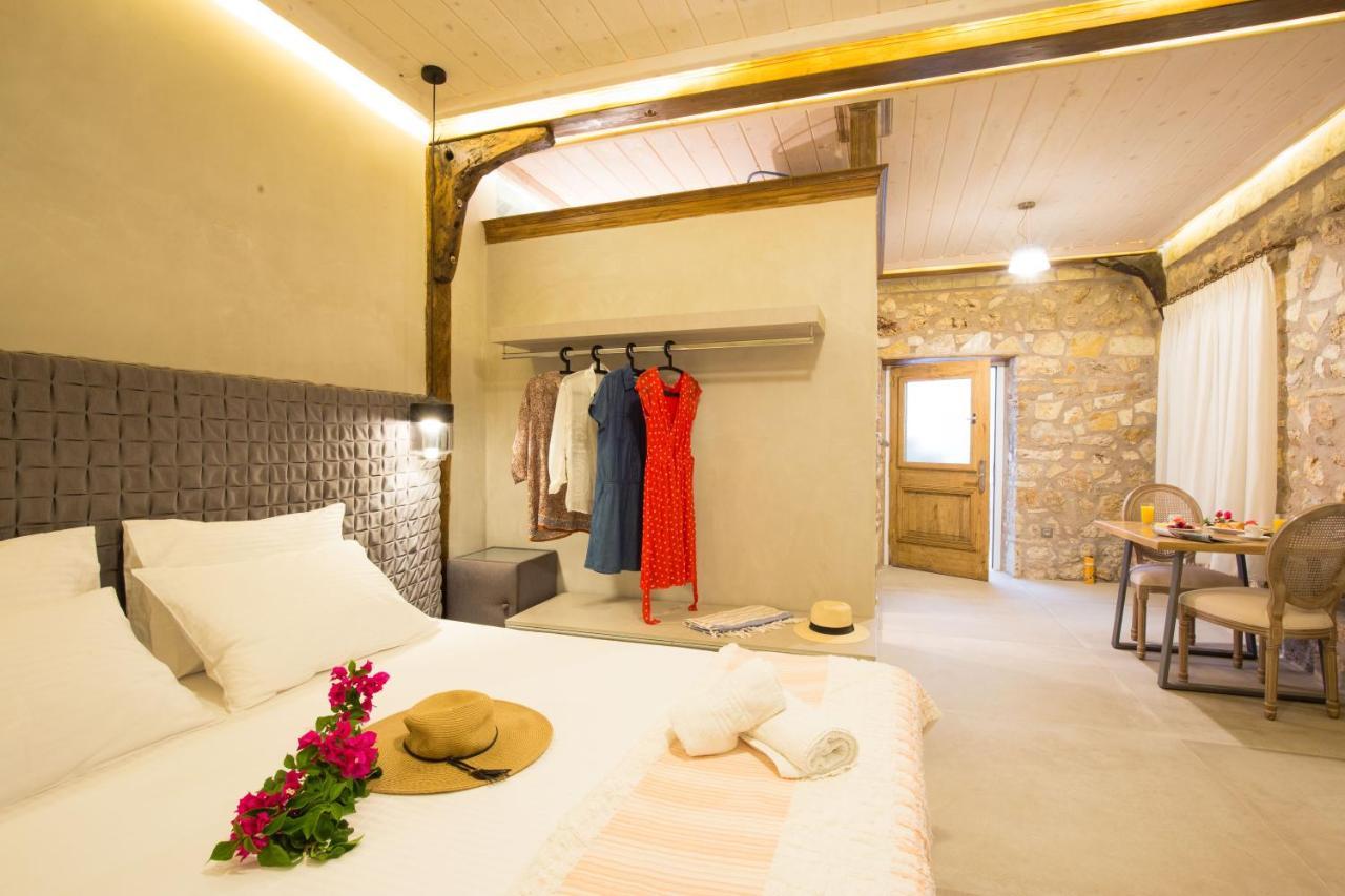 Stone Suites At Lefkada'S Old Port Dış mekan fotoğraf